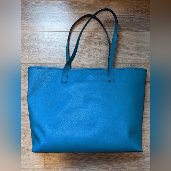 Michael Kors Large Tote Bag - Picture 2 of 6